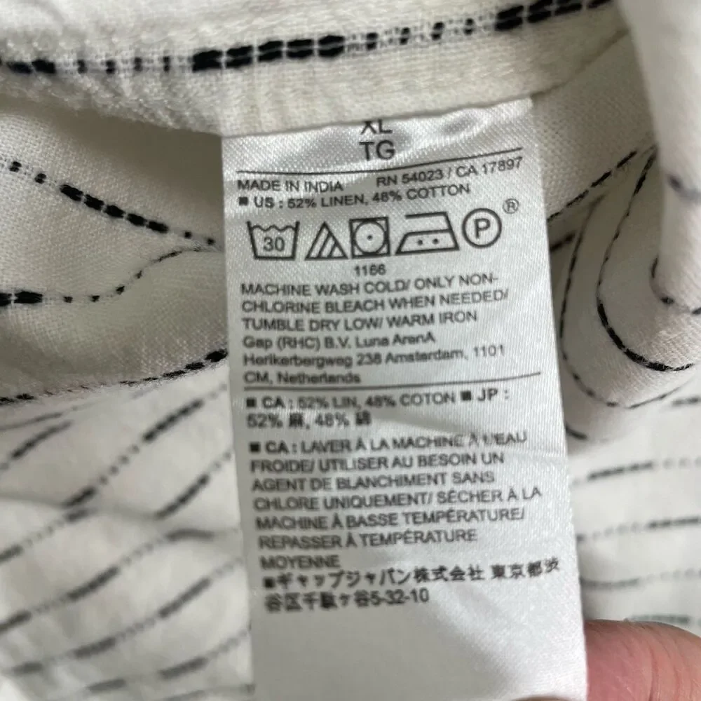 Banana Republic Men’s Short Sleeve Button Up Linen Blend White Black Stripe-XL